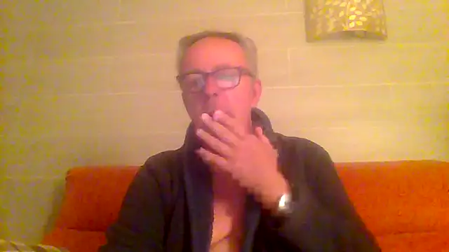 tuggy59 online show from April 2026 03:35:02 AM