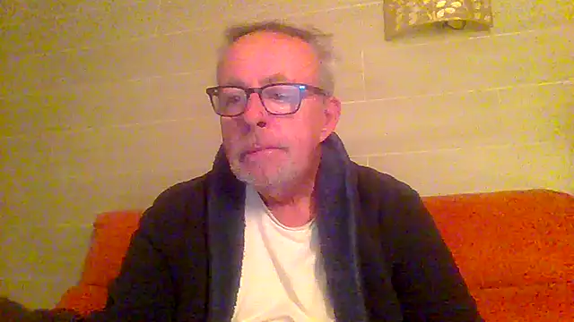 tuggy59 online show from March 2026 05:18:02 AM