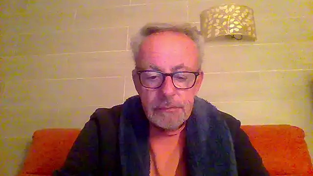 tuggy59 online show from January 2026 06:20:01 AM