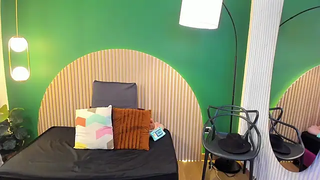 Snapshot of taylor_bennet chatting on November 2025 11:58:02 AM taylor bennet online show from November 2025 11:58:02 AM