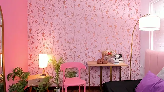 Snapshot of taylor_bennet chatting on September 2025 05:24:02 AM taylor bennet online show from September 2025 05:24:02 AM