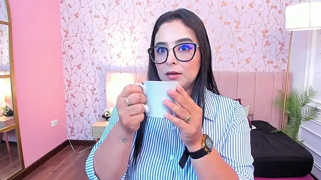 taylor bennet online show from March 2026 12:12:01 PM