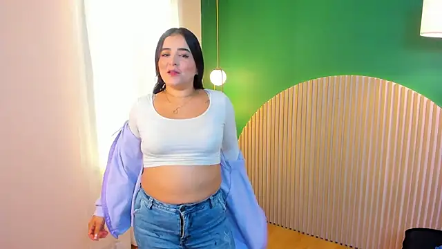 Snapshot of taylor_bennet chatting on September 2025 12:22:01 PM taylor bennet online show from September 2025 12:22:01 PM