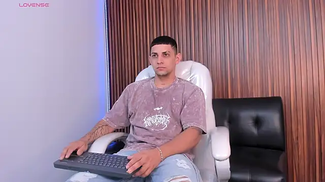 Alex cute77 online show from January 2026 11:50:01 AM