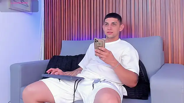 Alex cute77 online show from March 2026 12:09:01 PM