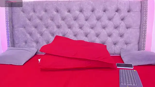 Snapshot of Sofia_Girl_ chatting on November 2025 06:34:01 AM Sofia Girl online show from November 2025 06:34:01 AM