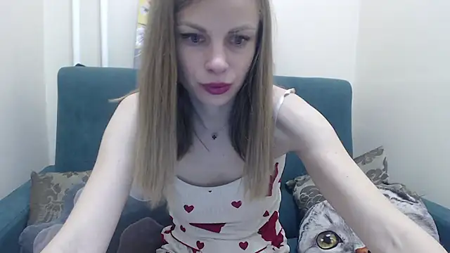 Snapshot of BustyBlondyShow chatting on June 2026 08:25:02 AM BustyBlondyShow online show from June 2026 08:25:02 AM