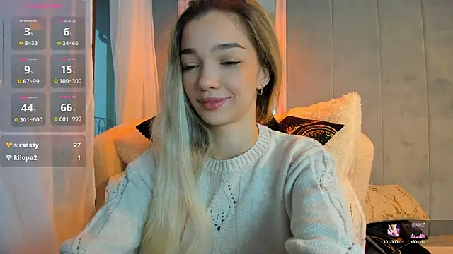 Snapshot of Sassy_Teen chatting on October 2025 09:43:02 AM Sassy Teen online show from October 2025 09:43:02 AM
