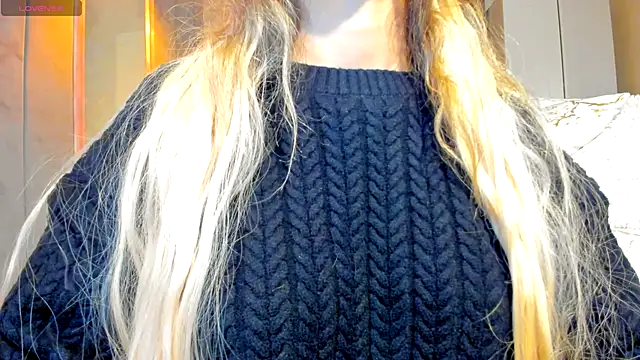 Sassy Teen online show from November 2025 10:38:02 AM