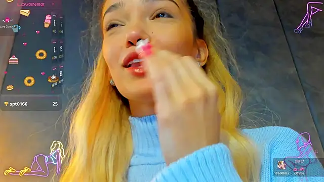 Sassy Teen online show from November 2025 10:52:01 AM