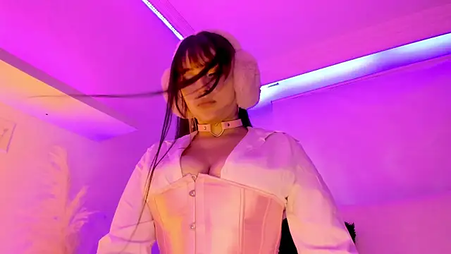 Snapshot of Gloomydoll chatting on September 2025 07:53:01 PM Gloomydoll online show from September 2025 07:53:01 PM