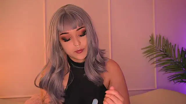 Gloomydoll online show from June 2026 04:56:01 PM