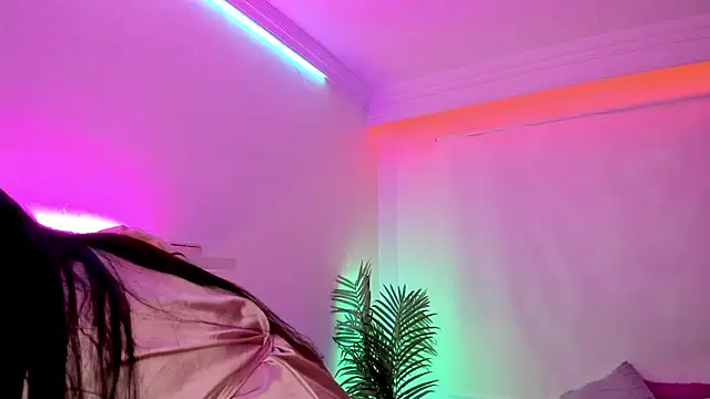 Snapshot of Gloomydoll chatting on November 2025 05:01:01 PM Gloomydoll online show from November 2025 05:01:01 PM