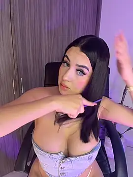 LindseyMoss online show from April 2026 06:27:01 AM