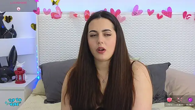 Snapshot of Eva_Rogers_ chatting on February 2025 02:23:01 PM Eva Rogers  online show from February 2025 02:23:01 PM