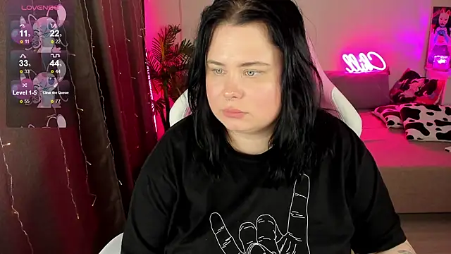 Akemi BBW online show from November 2025 05:50:01 PM