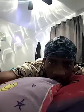 icyMike43 online show from March 2026 06:20:01 AM