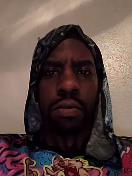 Snapshot of icyMike43 chatting on February 2026 08:52:01 PM icyMike43 online show from February 2026 08:52:01 PM