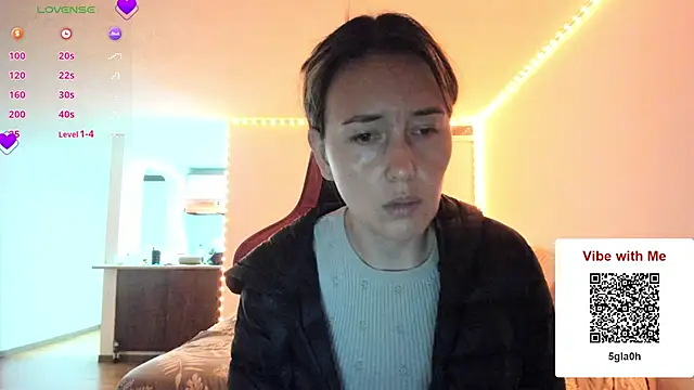 zoe jeane beker online show from June 2026 02:45:02 AM