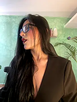 CristalCerati online show from September 2025 08:26:01 PM