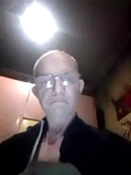 oksana722 online show from December 2025 05:31:02 AM