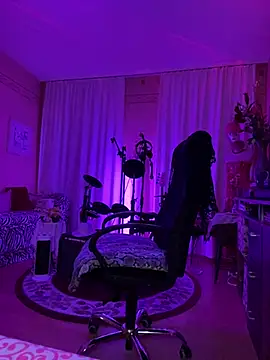 Snapshot of karrola chatting on March 2025 12:34:02 AM karrola online show from March 2025 12:34:02 AM