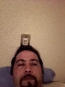 Snapshot of maxAnderson_1 chatting on February 2026 05:26:02 AM maxAnderson 1 online show from February 2026 05:26:02 AM