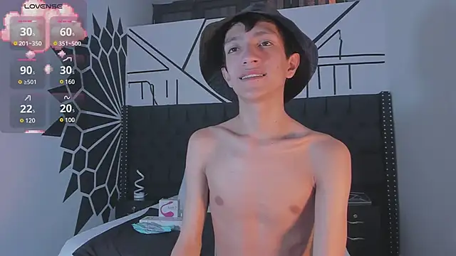 DereckCooperr online show from February 2025 11:55:02 PM