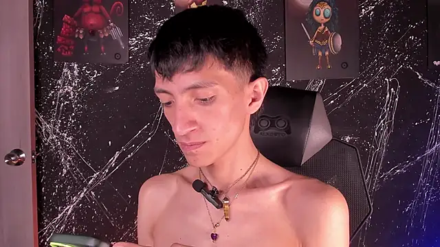 DereckCooperr online show from December 2025 10:42:01 PM