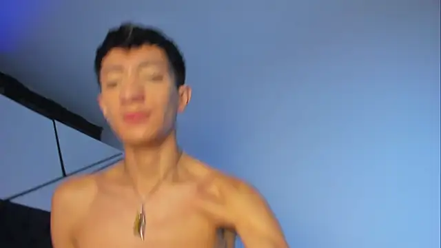 DereckCooperr online show from March 2025 11:47:01 PM
