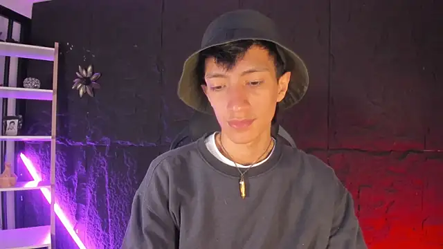 DereckCooperr online show from February 2026 11:26:01 PM