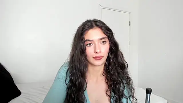 PortraitMarie online show from January 2025 01:41:02 PM