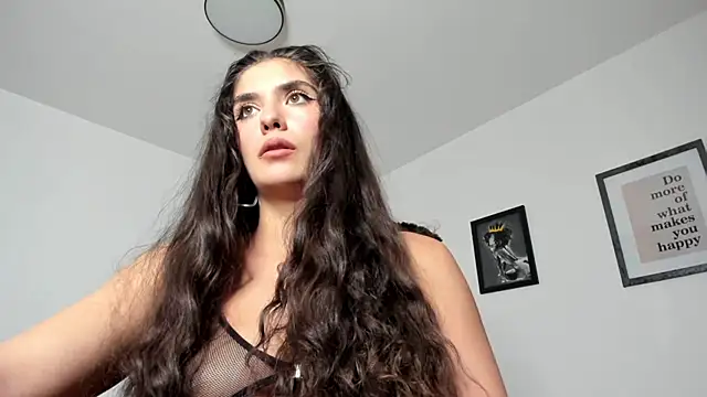 PortraitMarie online show from February 2025 09:26:02 PM