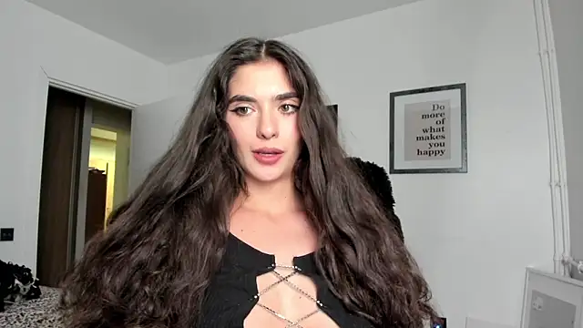 PortraitMarie online show from February 2025 07:55:01 PM