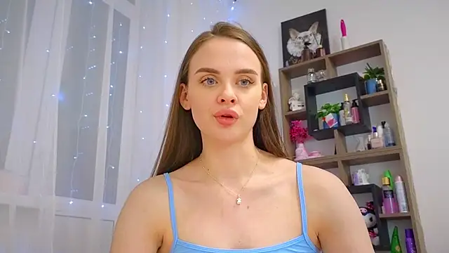 Snapshot of KristenSayles chatting on March 2025 08:40:02 PM KristenSayles online show from March 2025 08:40:02 PM