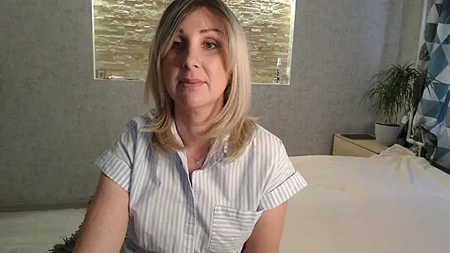 Ariel the mermaid online show from March 2026 07:34:01 AM