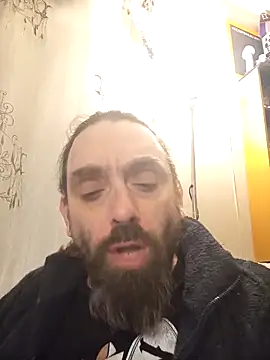 teekoine1 online show from April 2026 12:25:01 AM