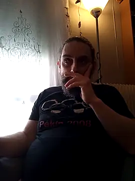 teekoine1 online show from February 2026 02:28:02 PM