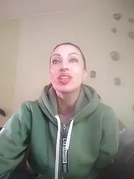 Jillian Pattie online show from November 2025 12:42:01 PM