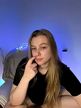 freiiaflower online show from October 2025 07:24:02 PM