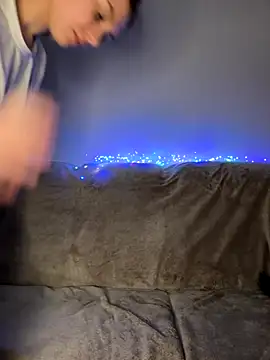 freiiaflower online show from October 2025 07:46:01 PM