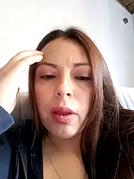 seherlatin online show from November 2025 06:34:02 PM