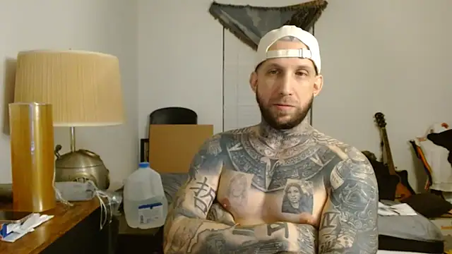 Snapshot of bobbybacala91 chatting on July 2026 12:54:01 AM bobbybacala91 online show from July 2026 12:54:01 AM