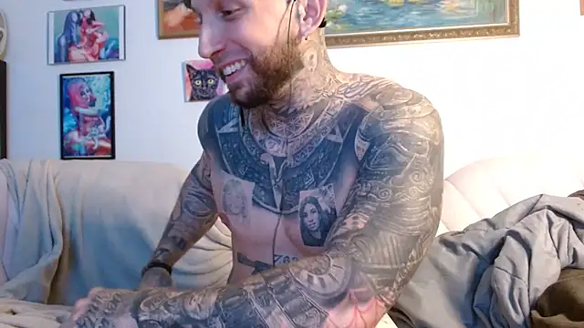 Snapshot of bobbybacala91 chatting on October 2025 05:56:02 AM bobbybacala91 online show from October 2025 05:56:02 AM