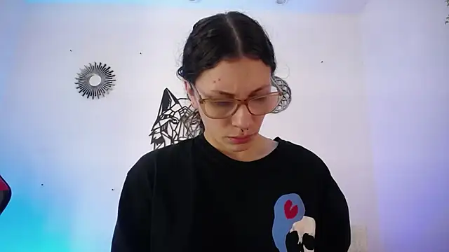 Katy Van online show from November 2025 08:34:01 PM