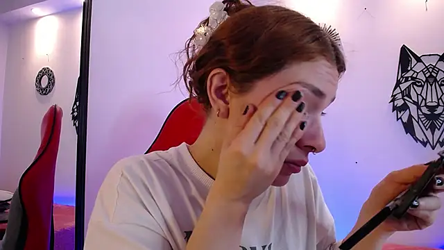 Katy Van online show from February 2026 09:14:02 PM