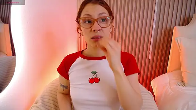 Katy Van online show from March 2026 09:05:02 PM