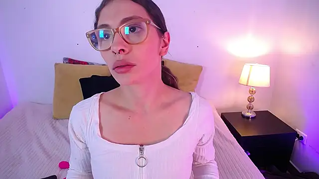 Katy Van online show from October 2025 09:29:01 PM