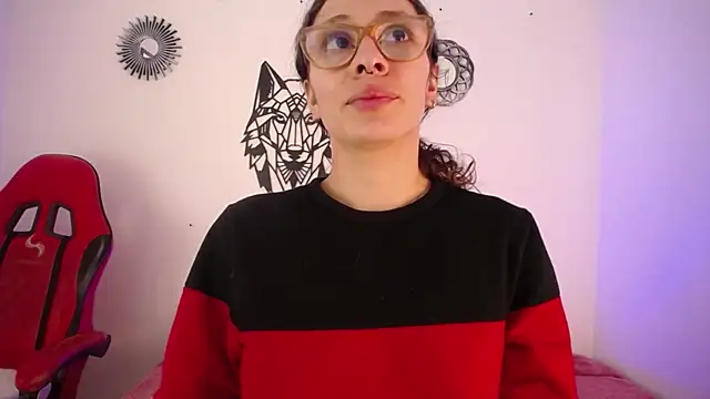 Katy Van online show from November 2025 08:45:02 PM