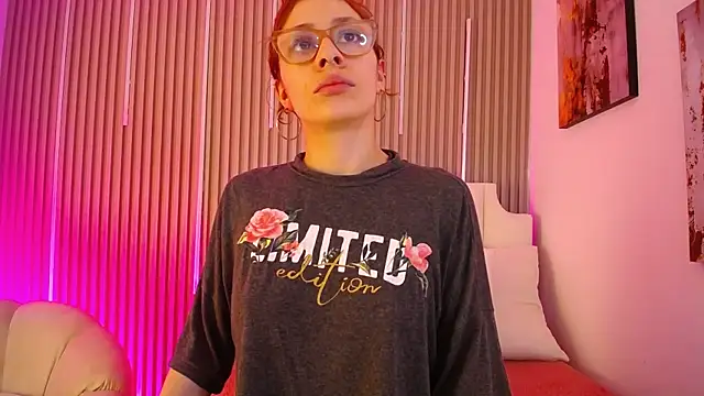 Katy Van online show from April 2026 08:21:01 PM